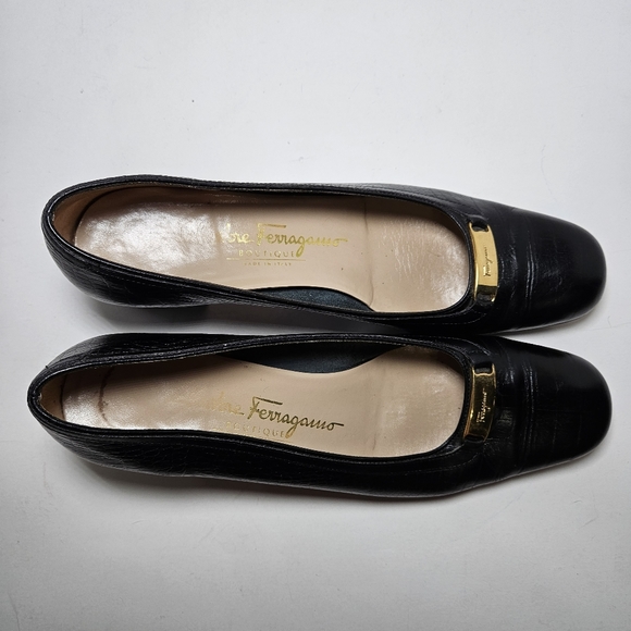 Vtg Salvatore Ferragamo Black Wmn A4 Extra Narrow Croc Embossed Pumps - Picture 5 of 10